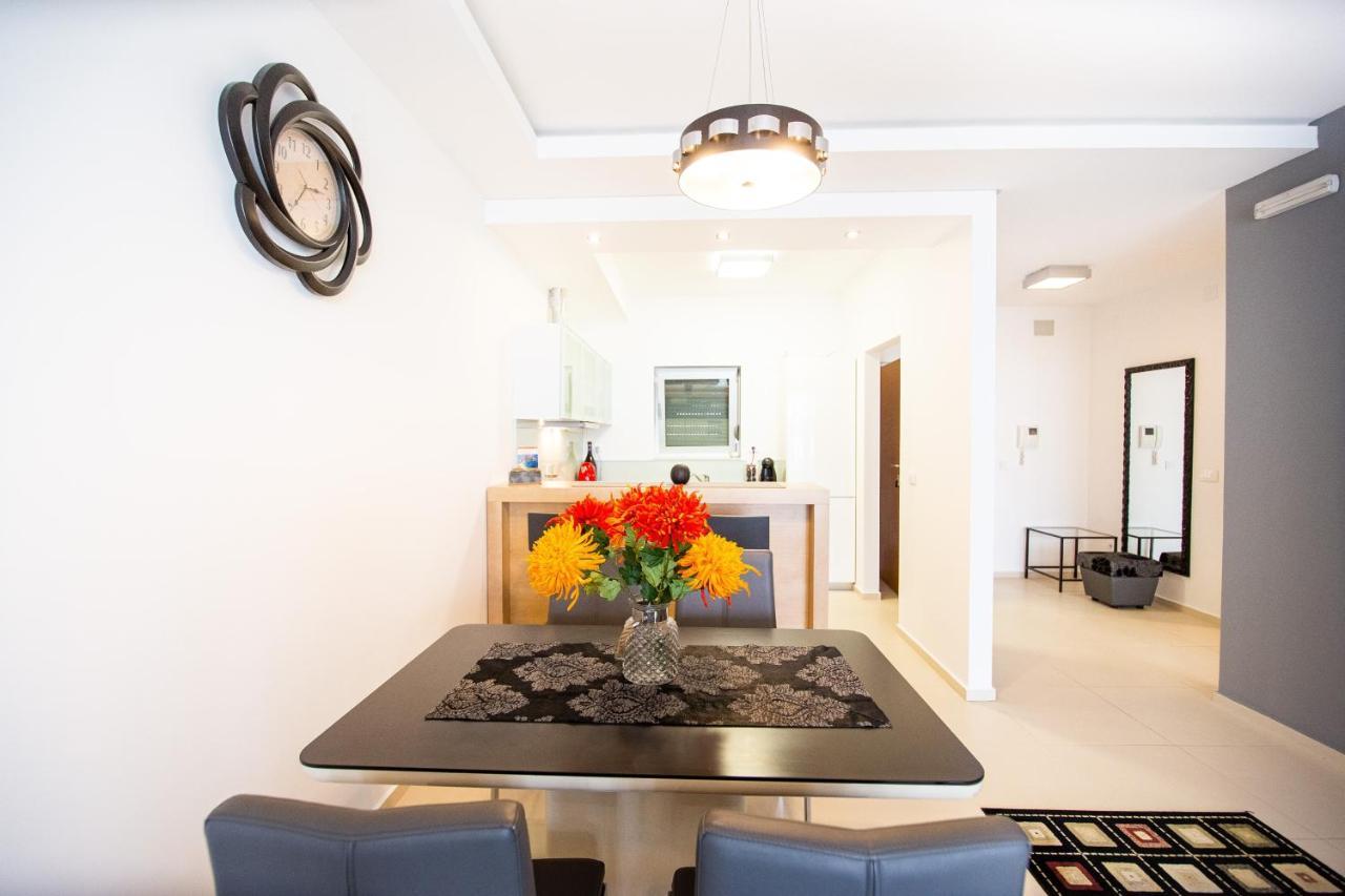 Apartment Sweet Memories سفيتي ستيفان المظهر الخارجي الصورة