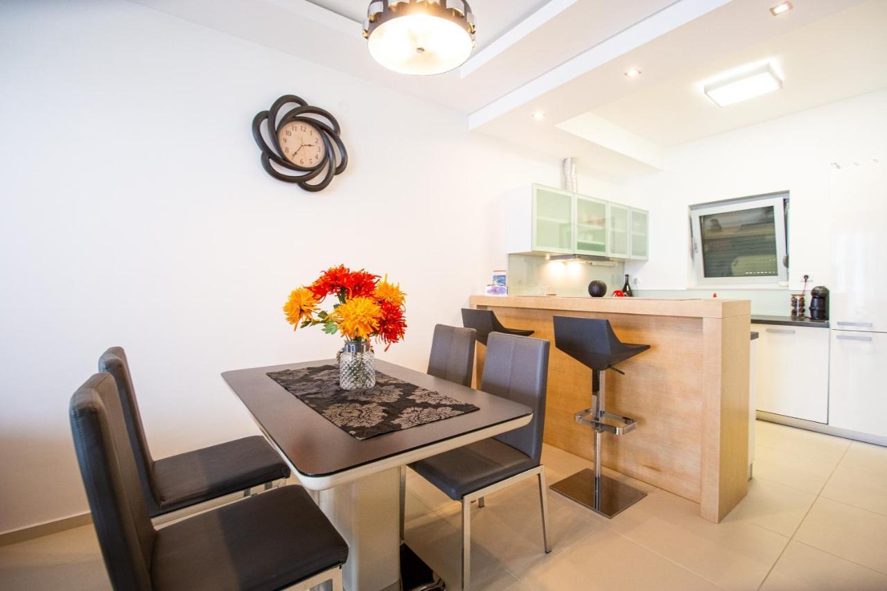 Apartment Sweet Memories سفيتي ستيفان المظهر الخارجي الصورة